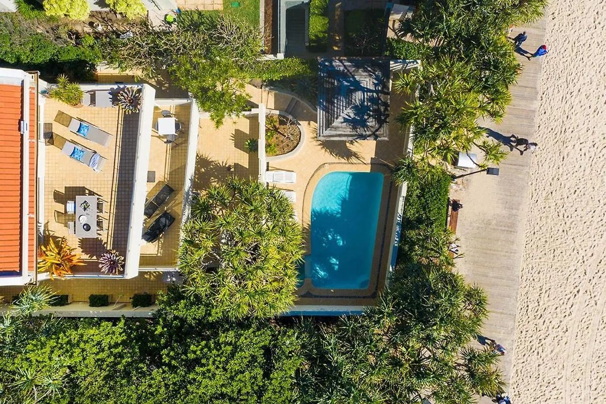 Portofino 3 Beachfront In A Boutique Complex 努萨 0*,